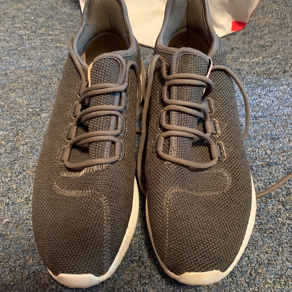 Women’s Adidas tubular sneakers, olive green color